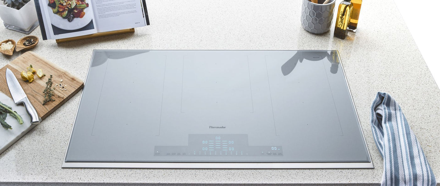 Cooktops | Surfaces de cuisson Cooktops | Surfaces de cuisson