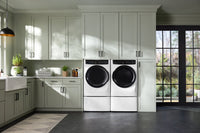 Electrolux 5.2 Cu. Ft. Perfect Steam™ Front-Load Washer and 8 Cu. Ft. Electric Dryer - White  | Laveuse à chargement frontal Perfect SteamMC de 5,2 pi³ et sécheuse électrique de 8 pi³ de Electrolux - blanches  | ELFL773C