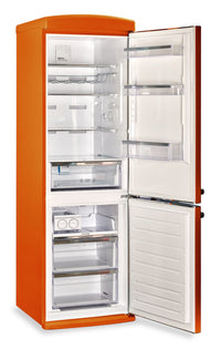 Classic Retro by Unique 24" 12 Cu. Ft. Bottom-Freezer Refrigerator - Creamsicle Orange - UGP-340L O AC | Réfrigérateur rétro Classic Rétro par Unique de 24 po et de 12 pi3 à congélateur inférieur sans givre - orange creamsicle - UGP-340L O AC | U340LOAC