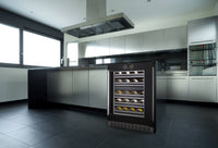 Silhouette Reserve 23.9" 5 Cu. Ft. Single-Door Wine Cooler - Black - SRVWC050R | Refroidisseur à vin Reserve de Silhouette de 5 pi3 et de 23,9 po à 1 porte - noir - SRVWC050R | SRVWC05R