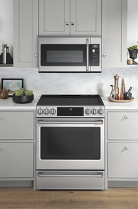 Café 30" Slide-In Radiant and Convection Electric Range - CCES700P2MS1|Cuisinière électrique encastrée Café de 30 po à éléments radiants et à convection - CCES700P2MS1|CCES700S