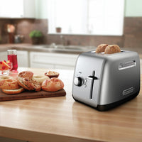 KitchenAid Two-Slice Toaster with 5 Shade Settings - KMT2115CU|Grille-pain à 2 tranches KitchenAid à 5 niveaux de grillage - KMT2115CU|KMT2115C