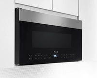 Panasonic 1.9 Cu. Ft. 400 CFM Over-the-Range Genius® Microwave - NN-SG158S|Four à micro-ondes à hotte intégrée Panasonic GeniusMD 1,9 pi³ à capacité de 400 pi3/min - NN-SG158S|NNSG158S