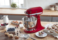 KitchenAid Ultra Power® Plus Series 4.5-Quart Tilt-Head Stand Mixer - KSM96ER | Batteur sur socle à tête inclinable KitchenAid de série Ultra Power PlusMD de 4,5 pintes - KSM96ER | KSM96ERS