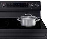 Samsung 6.3 Cu. Ft. Freestanding Electric Range with Wi-Fi - NE63A6711SG/AC | Cuisinière électrique amovible Samsung de 6,3 pi3 avec Wi-Fi - NE63A6711SG/AC | NE63A67G