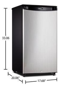 Danby 3.3 Cu. Ft. Outdoor Compact Refrigerator - DAR033A1BSLDBO | Réfrigérateur compact Danby de 3,3 pi3 pour l'extérieur - DAR033A1BSLDBO | DAR033BO